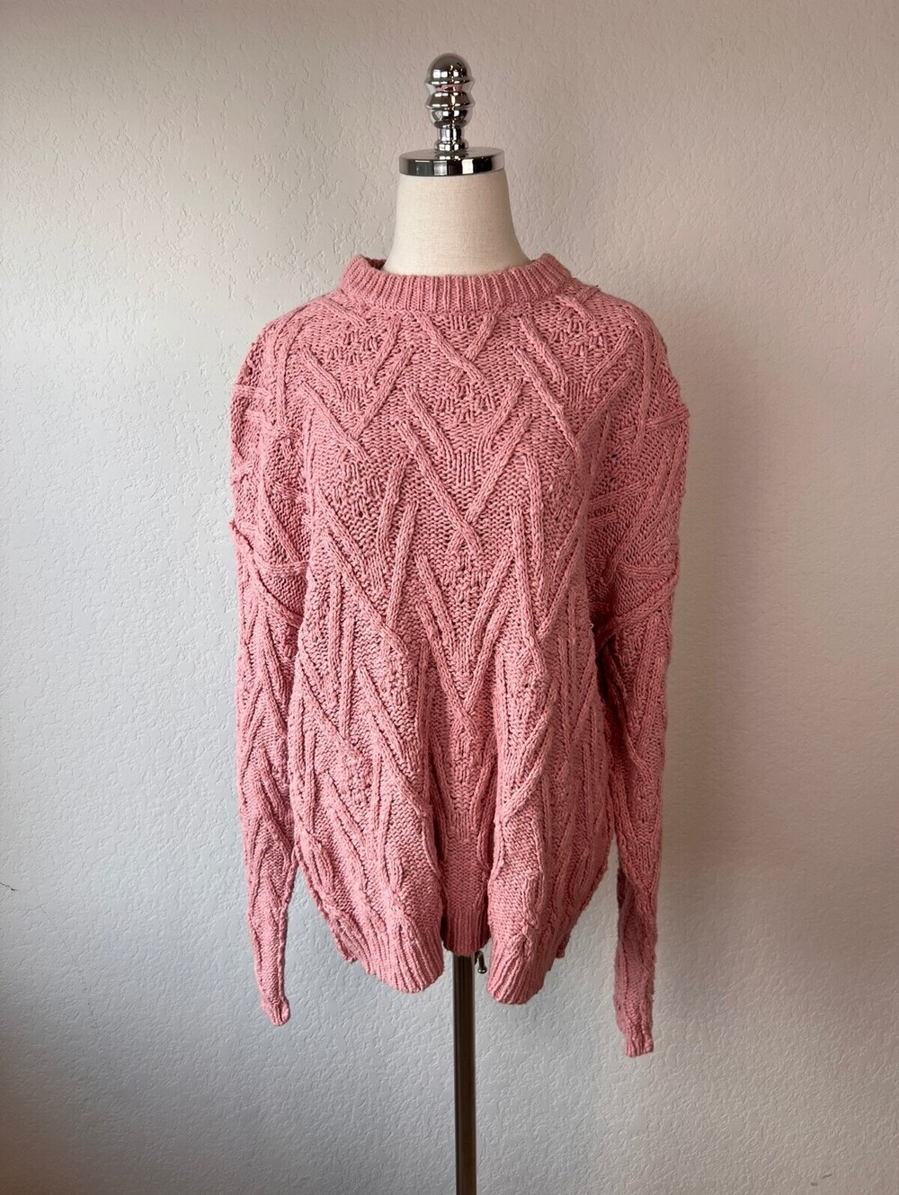 Free People Pink Oversized Cable Knit Sweater size Large